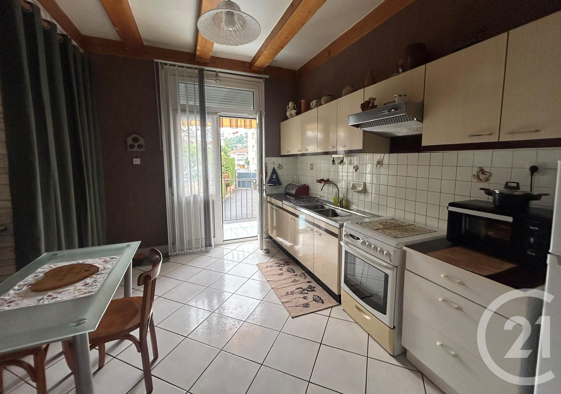 VENTE - Maison - L ETRAT (42580) - 240000.0 €