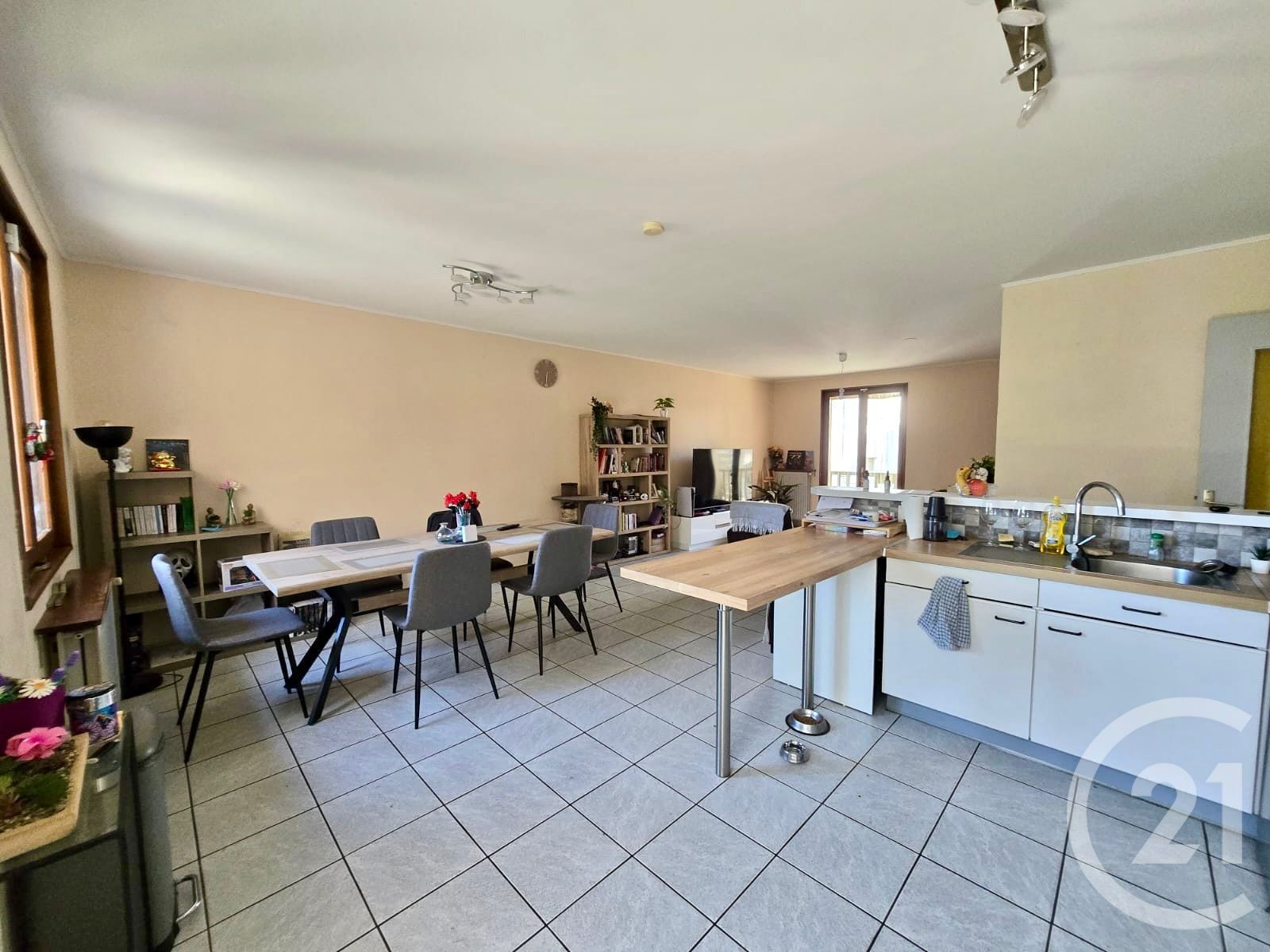 VENTE - Maison - ST ETIENNE (42000) - 219000.0 €
