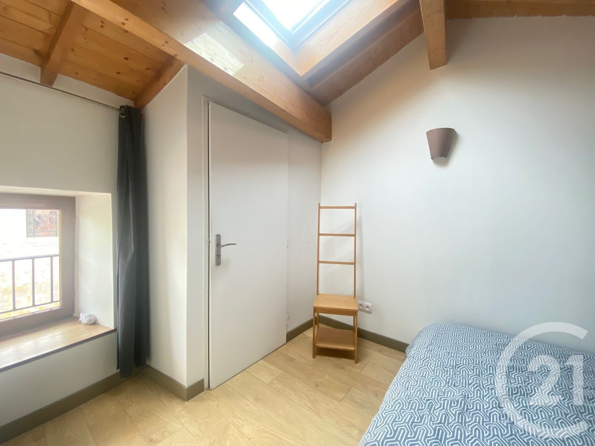 LOCATION - Maison - GREZIEUX LE FROMENTAL (42600) - 661.0 €