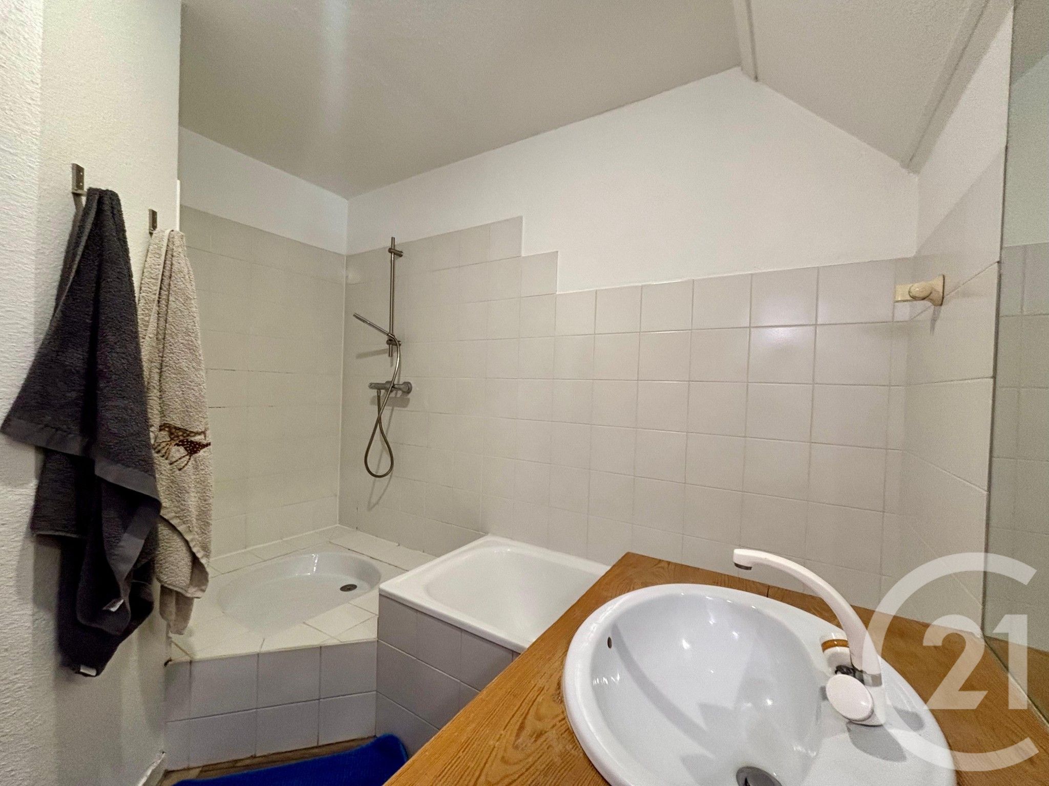 VENTE - Appartement - ST ETIENNE (42000) - 275000.0 €