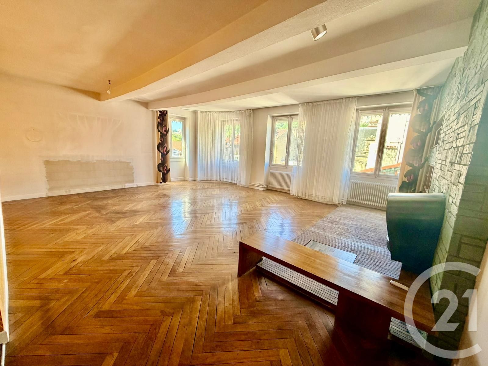 VENTE - Appartement - ST ETIENNE (42000) - 172000.0 €