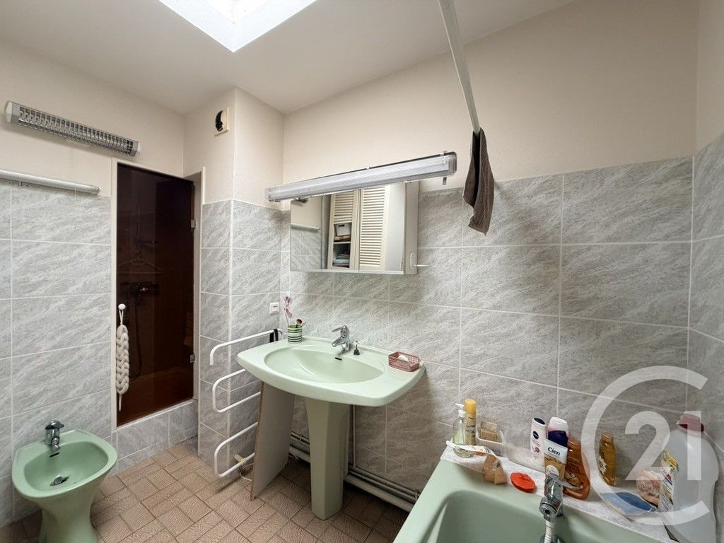 VENTE - Appartement - ST CHAMOND (42400) - 165000.0 €