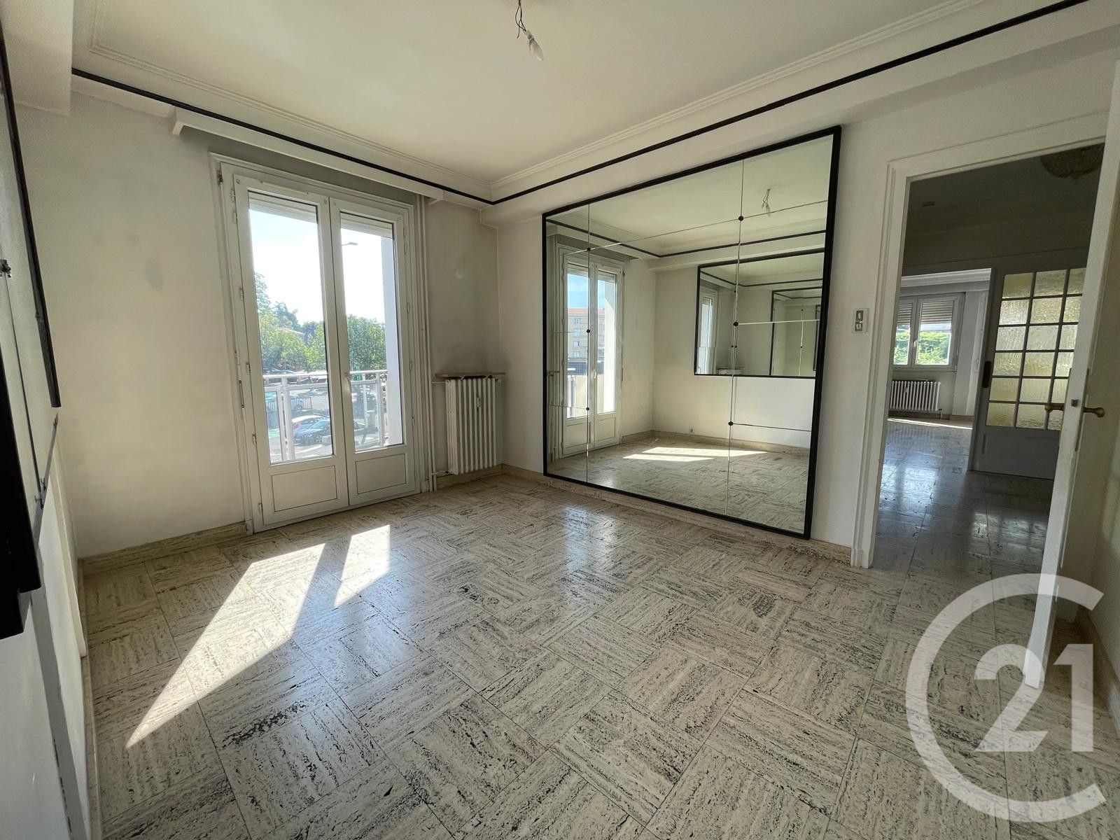 VENTE - Appartement - ST ETIENNE (42100) - 66000.0 €