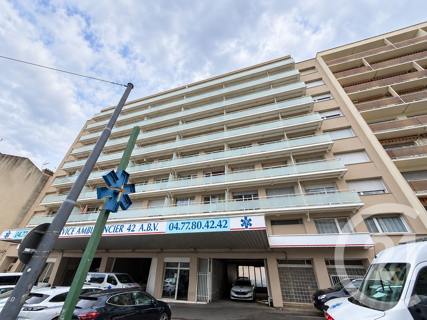 LOCATION - Appartement - ST ETIENNE (42100) - 520.0 €