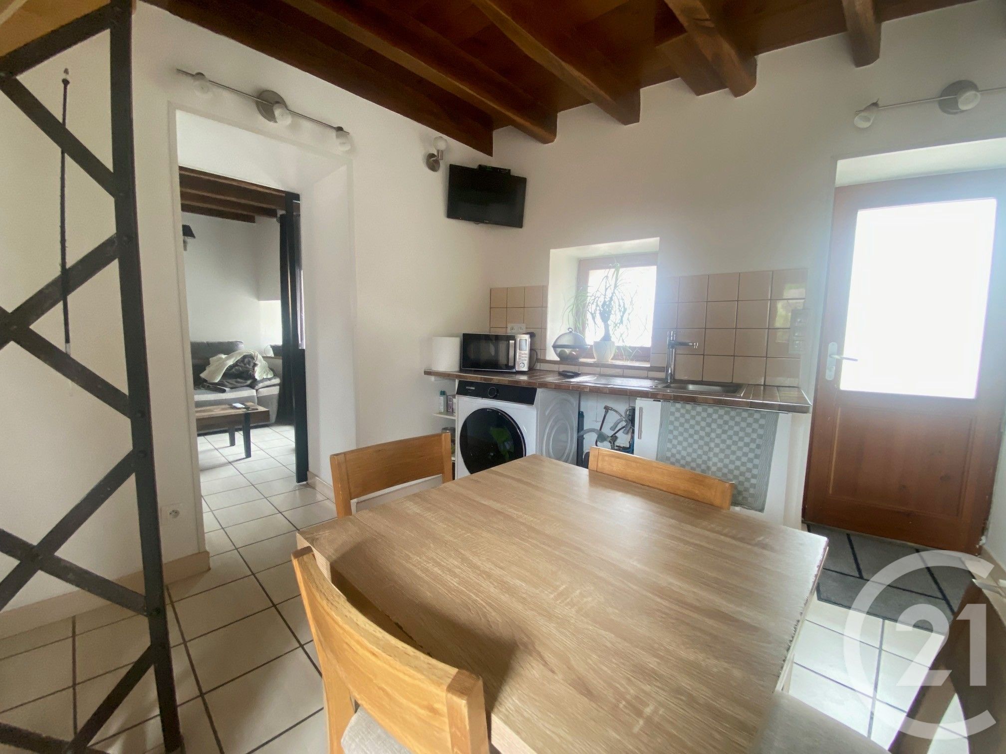 LOCATION - Maison - GREZIEUX LE FROMENTAL (42600) - 661.0 €