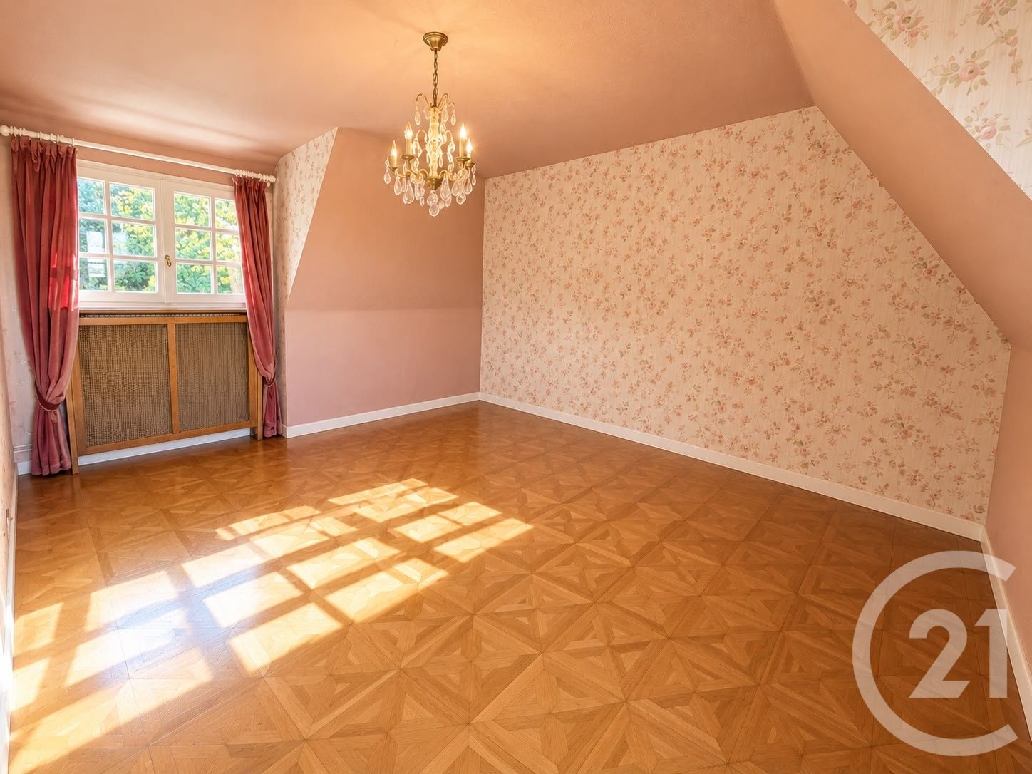 VENTE - Maison - ST PRIEST EN JAREZ (42270) - 359000.0 €