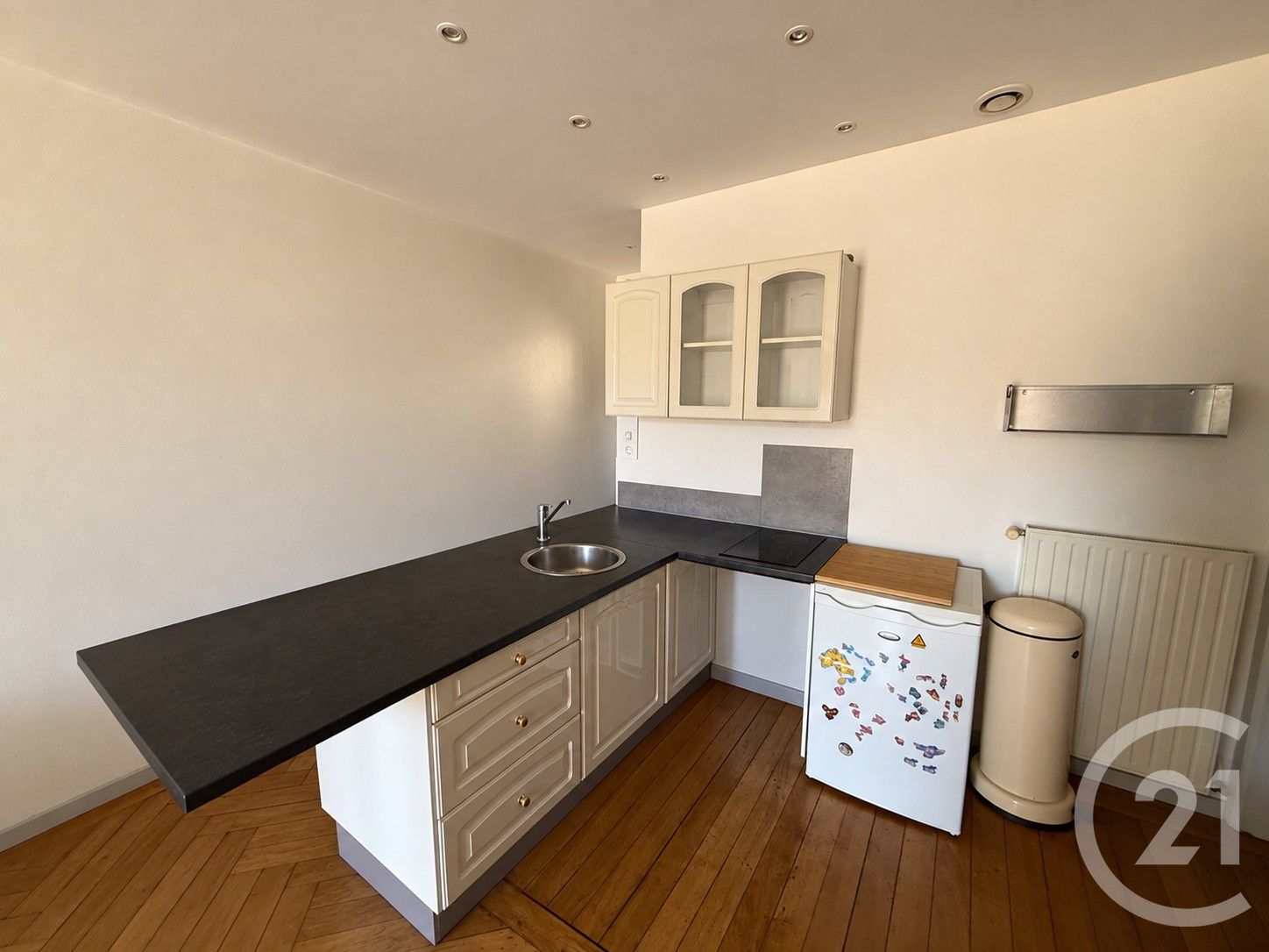 LOCATION - Appartement - ST ETIENNE (42000) - 465.0 €