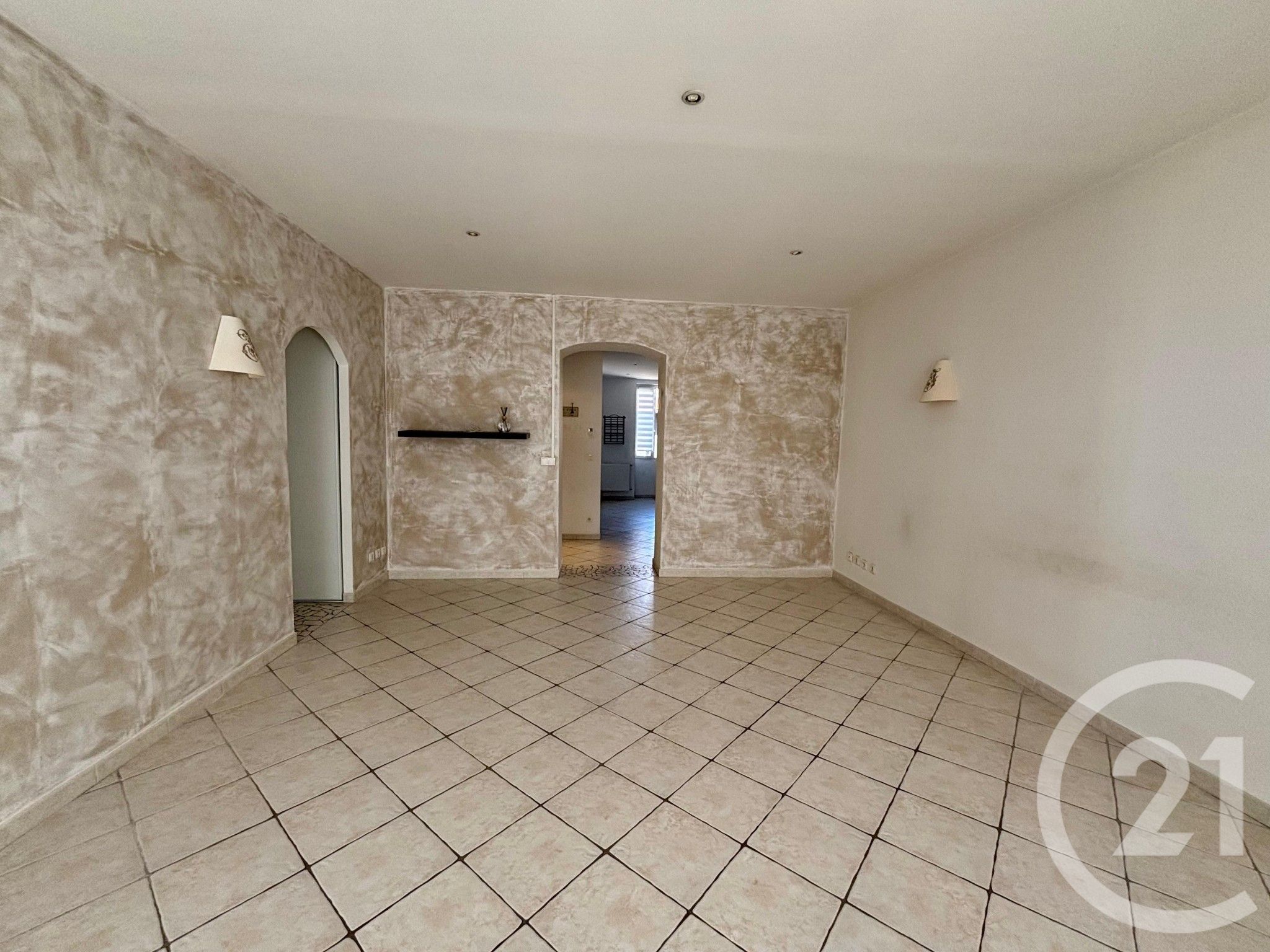VENTE - Appartement - ST ETIENNE (42000) - 89000.0 €