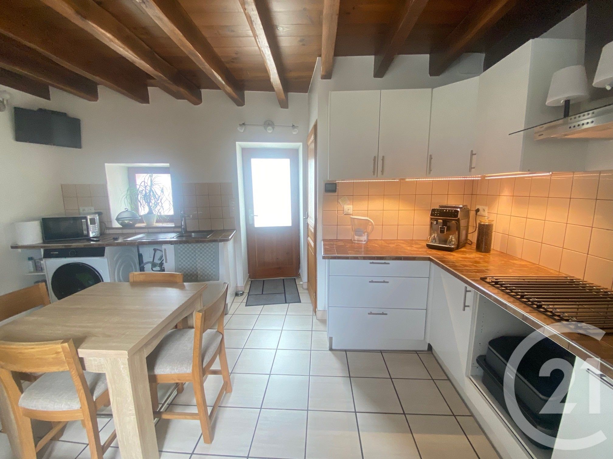 LOCATION - Maison - GREZIEUX LE FROMENTAL (42600) - 661.0 €