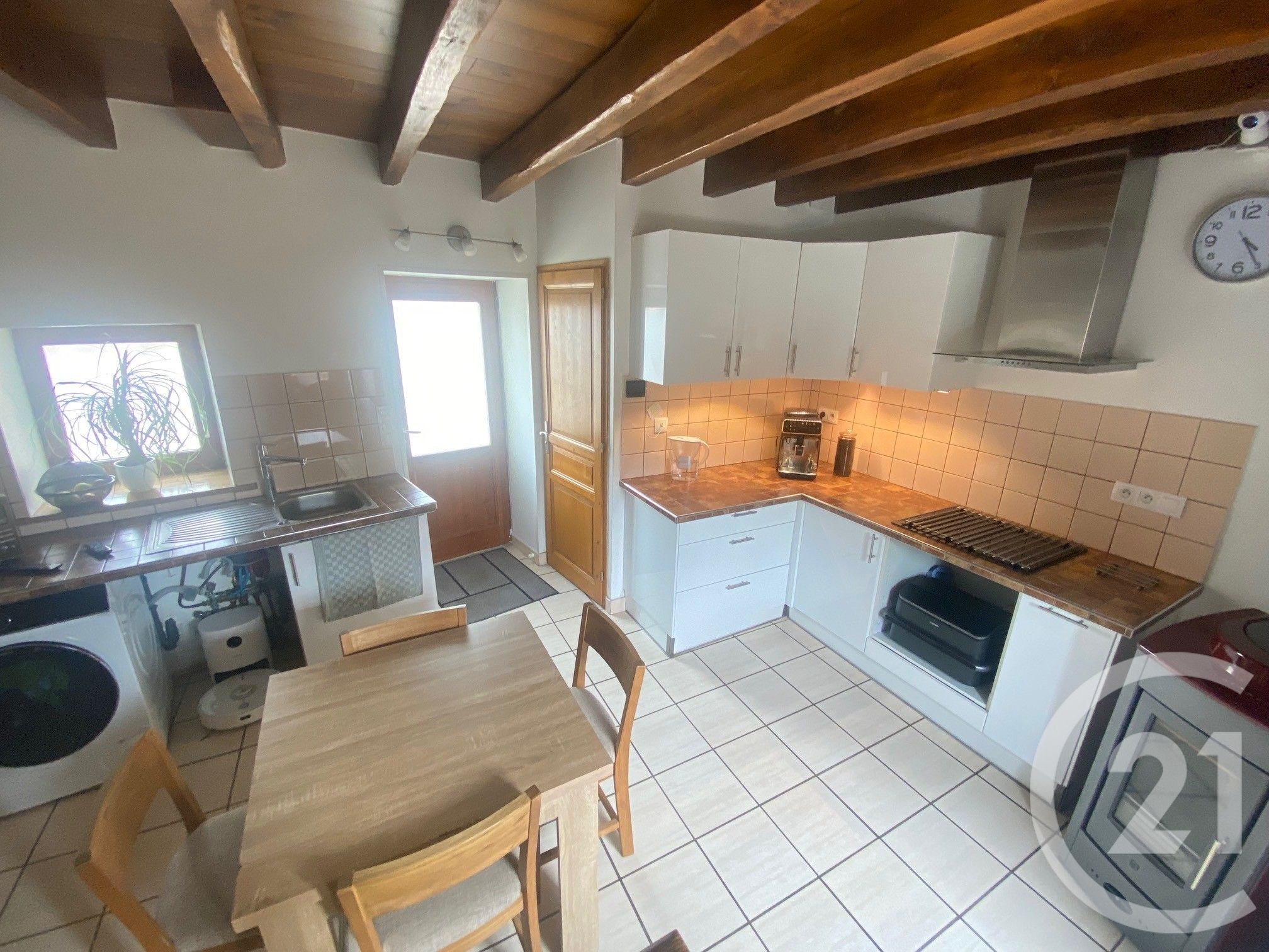 LOCATION - Maison - GREZIEUX LE FROMENTAL (42600) - 661.0 €