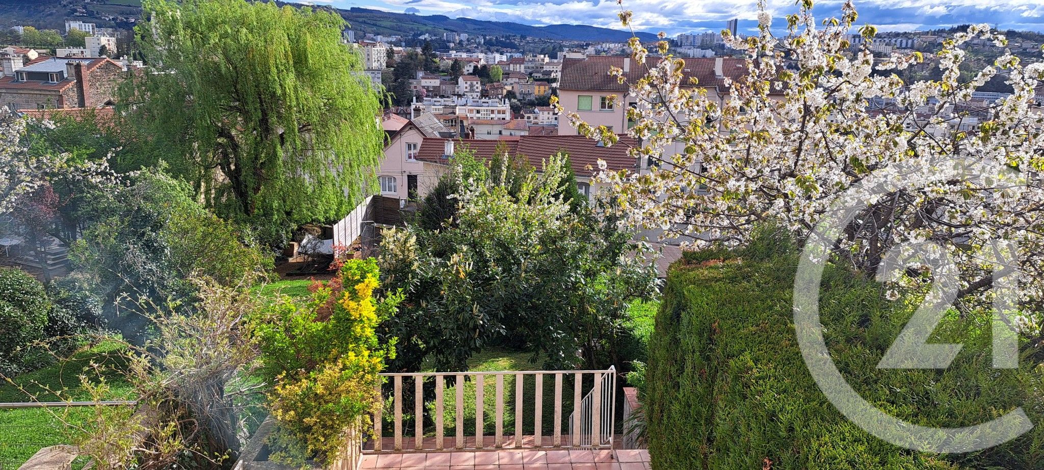 VENTE - Maison - ST ETIENNE (42100) - 219000.0 €