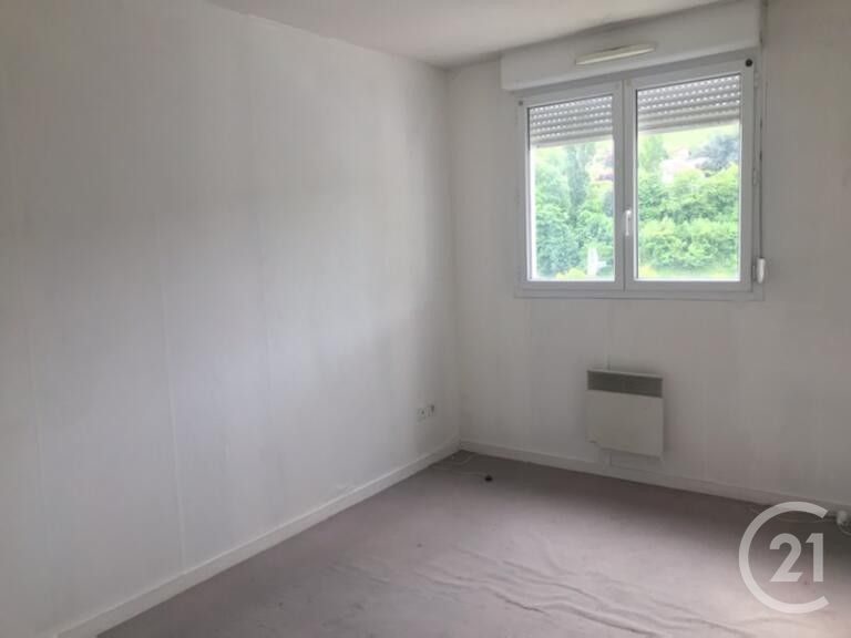 LOCATION - Appartement - ST ETIENNE (42100) - 390.0 €