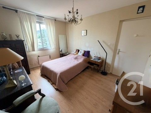 VENTE - Appartement - ST CHAMOND (42400) - 165000.0 €