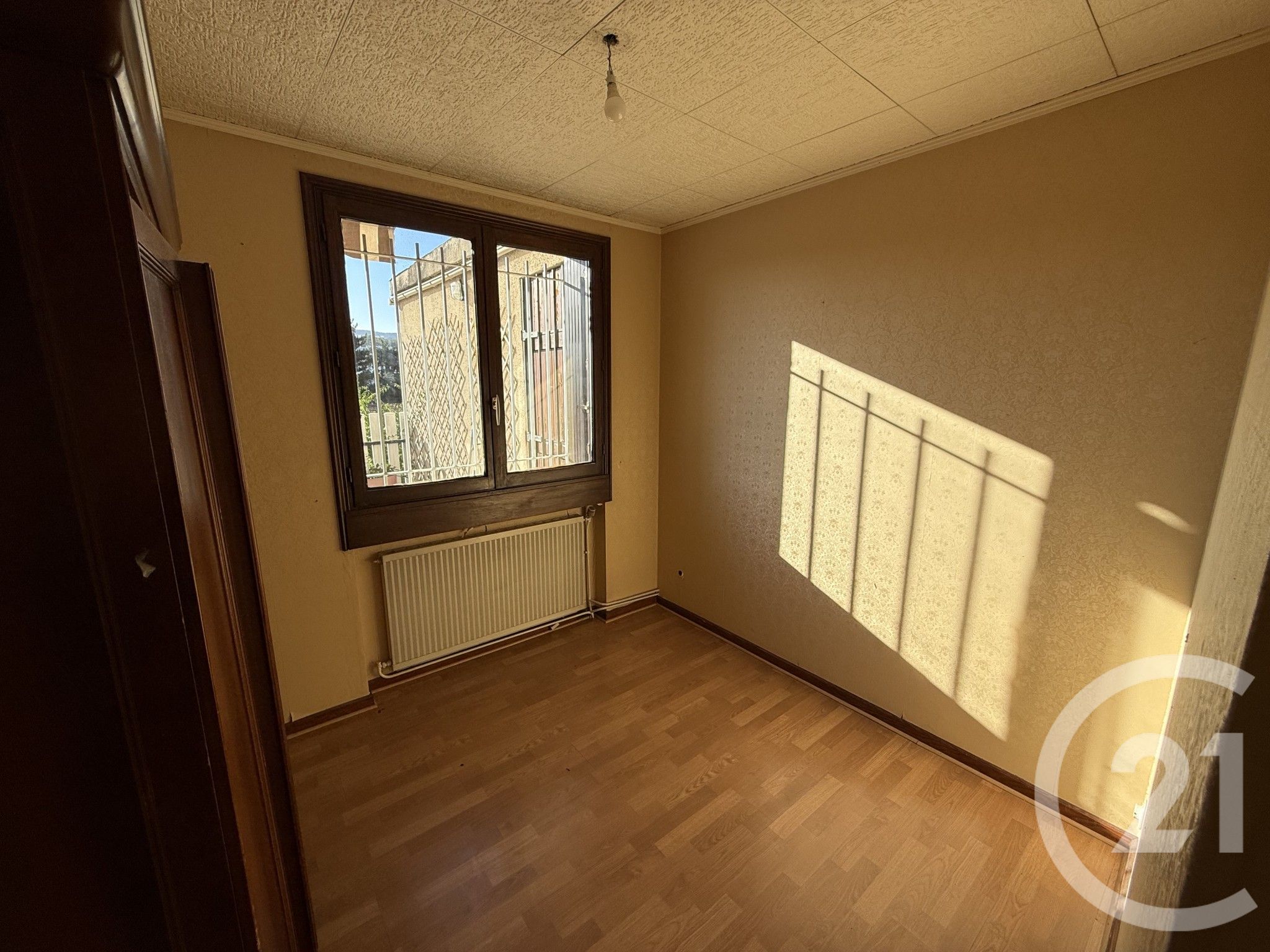 VENTE - Appartement - ST ETIENNE (42000) - 82000.0 €