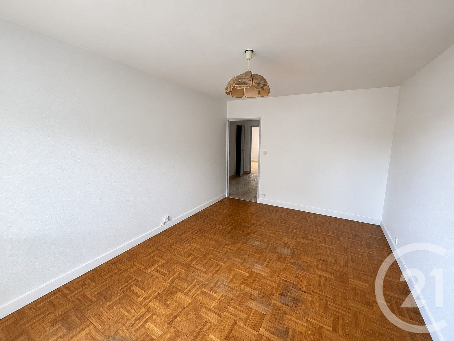 LOCATION - Appartement - ST ETIENNE (42100) - 520.0 €