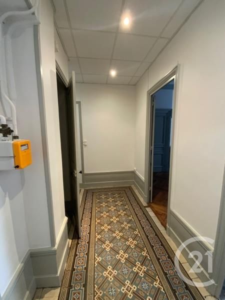 LOCATION - Appartement - ST ETIENNE (42000) - 480.0 €
