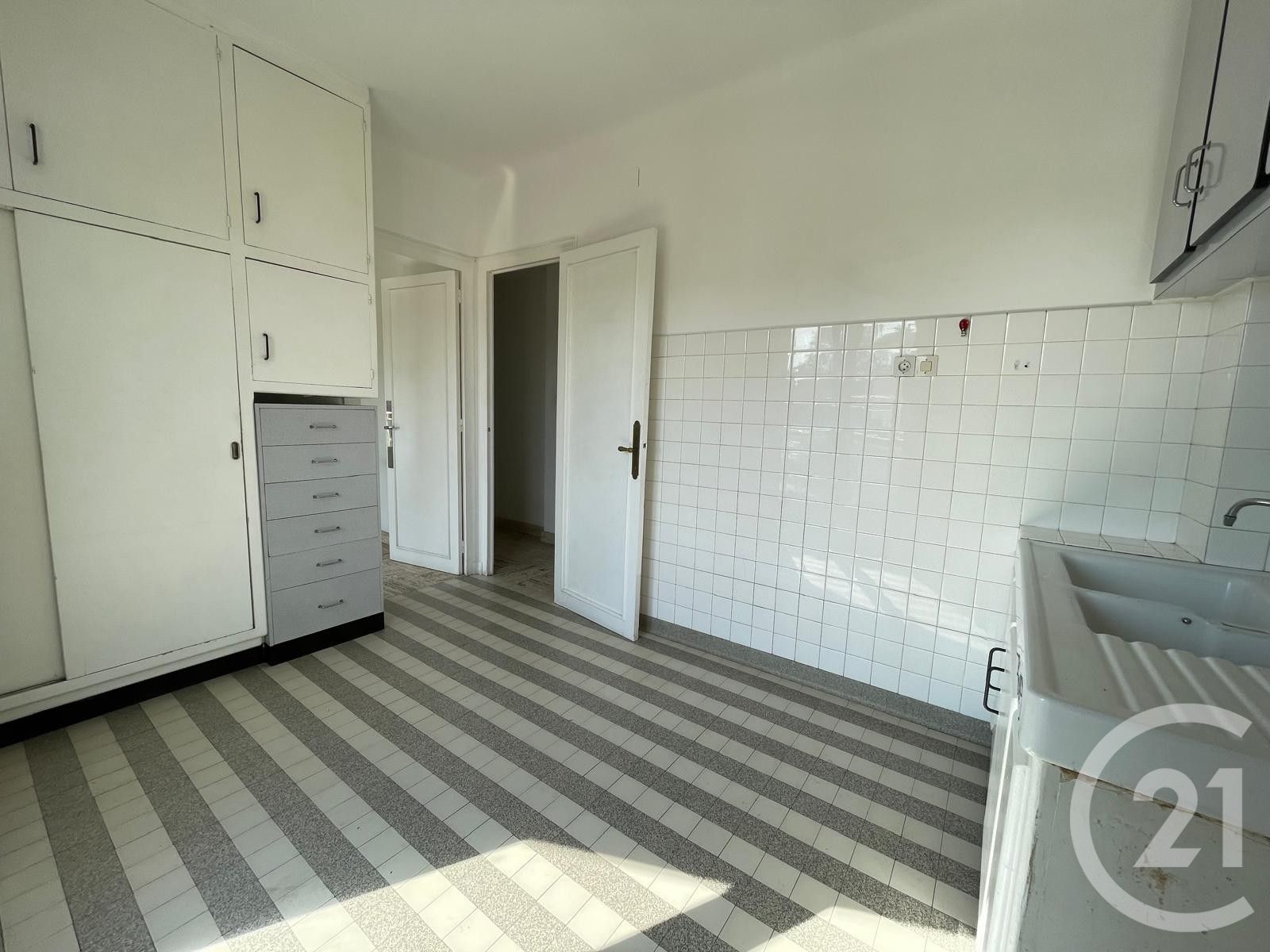 VENTE - Appartement - ST ETIENNE (42100) - 66000.0 €