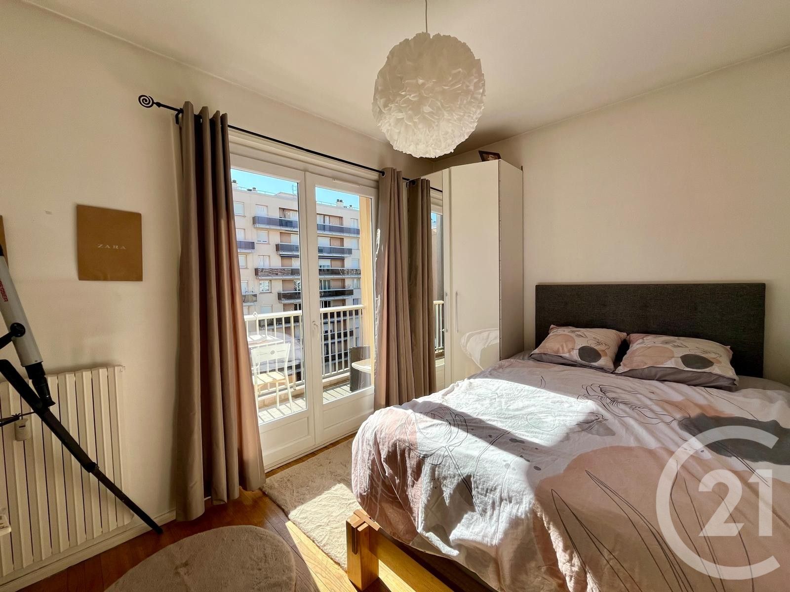 VENTE - Appartement - ST ETIENNE (42100) - 120000.0 €