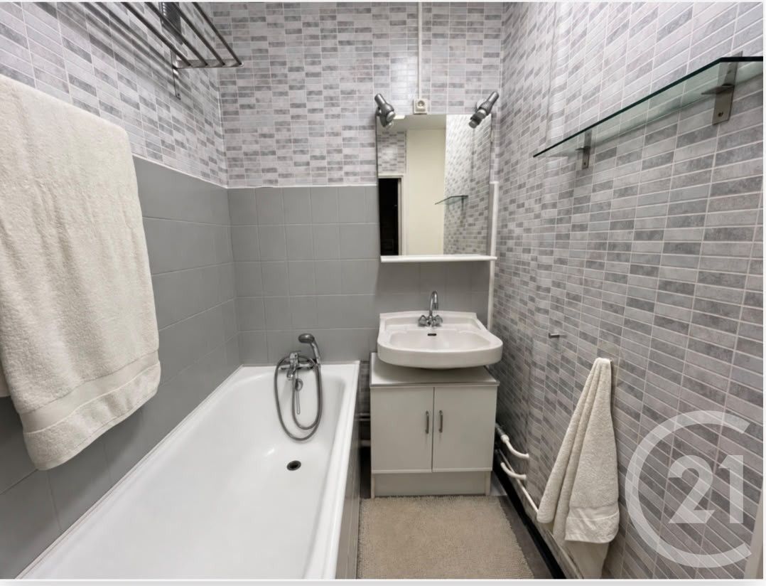 VENTE - Appartement - ST ETIENNE (42100) - 60000.0 €