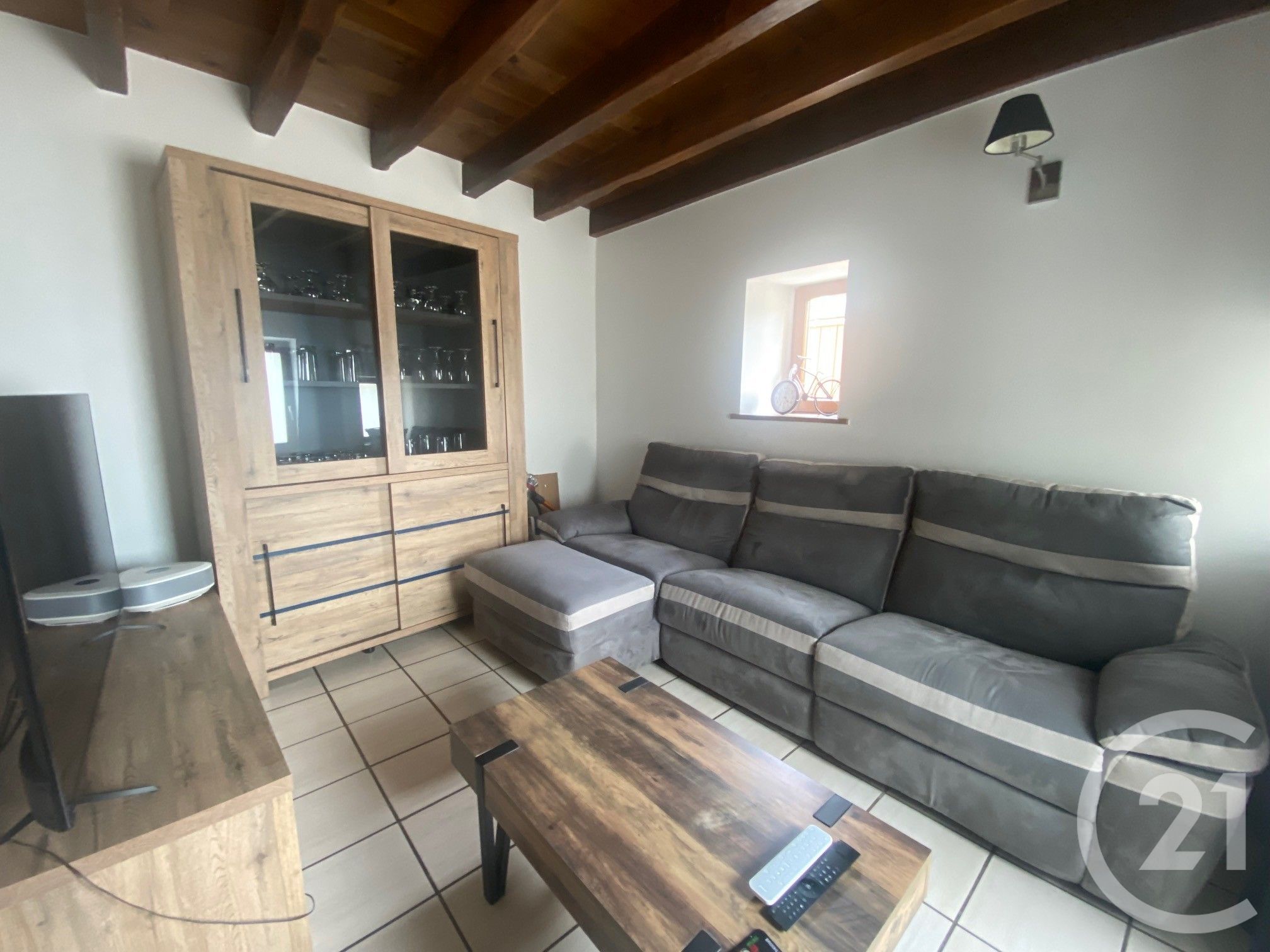 LOCATION - Maison - GREZIEUX LE FROMENTAL (42600) - 661.0 €