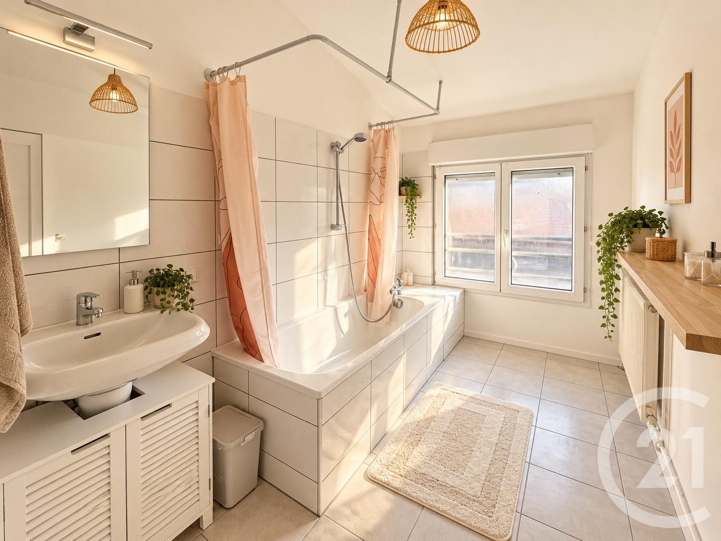 VENTE - Appartement - ST ETIENNE (42000) - 150000.0 €