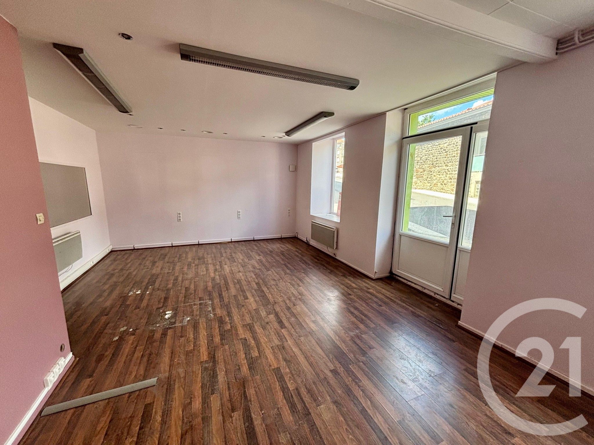 VENTE - Appartement - ST GENEST MALIFAUX (42660) - 75000.0 €