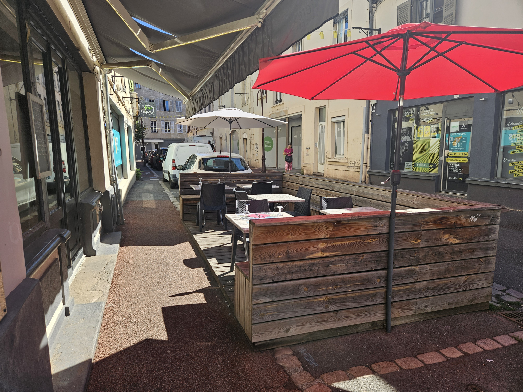 VENTE-FONDS-DE-COMMERCE - Boutique - Montbrison (42600) - 75000 €