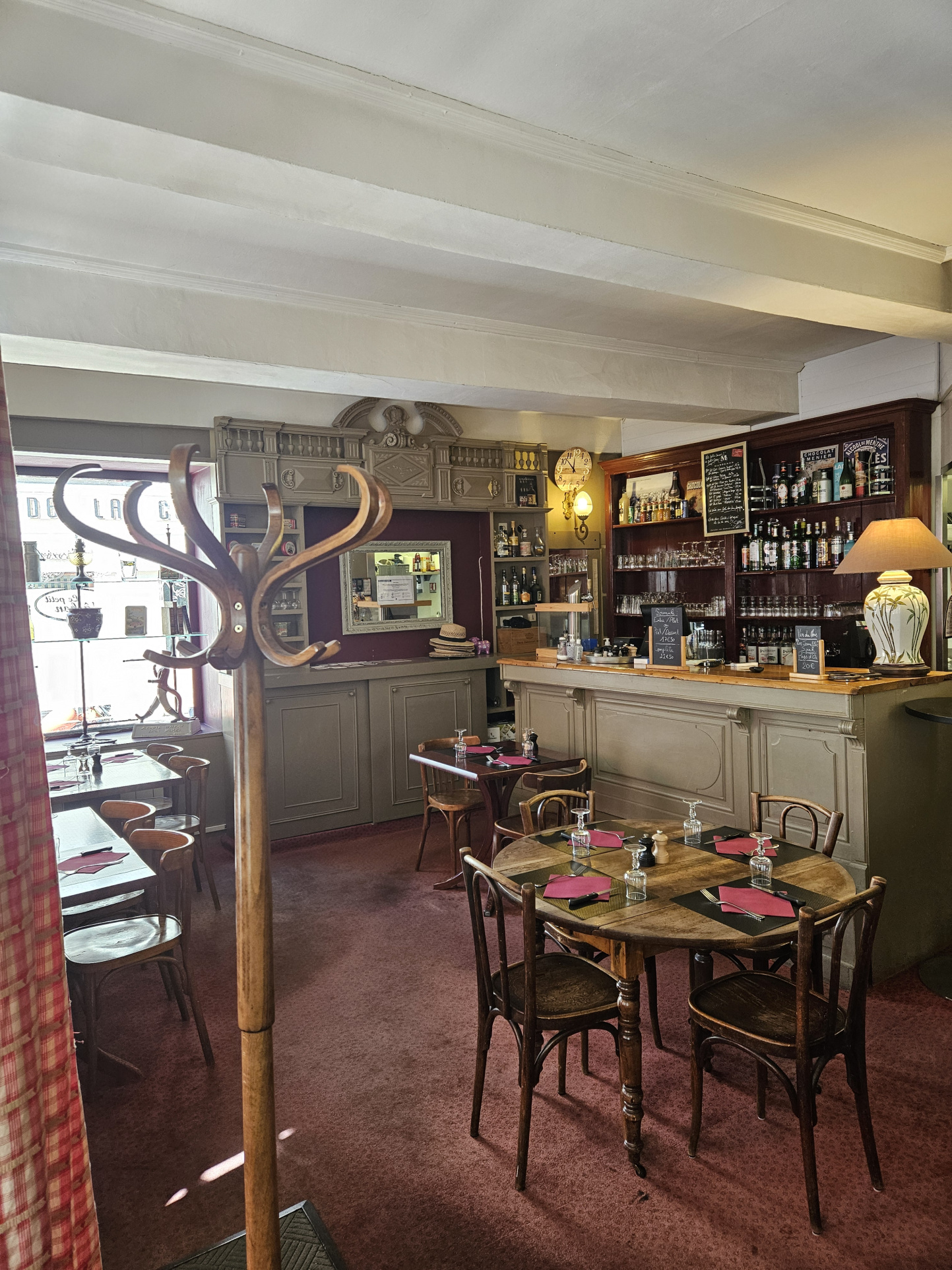 VENTE-FONDS-DE-COMMERCE - Boutique - Montbrison (42600) - 75000 €