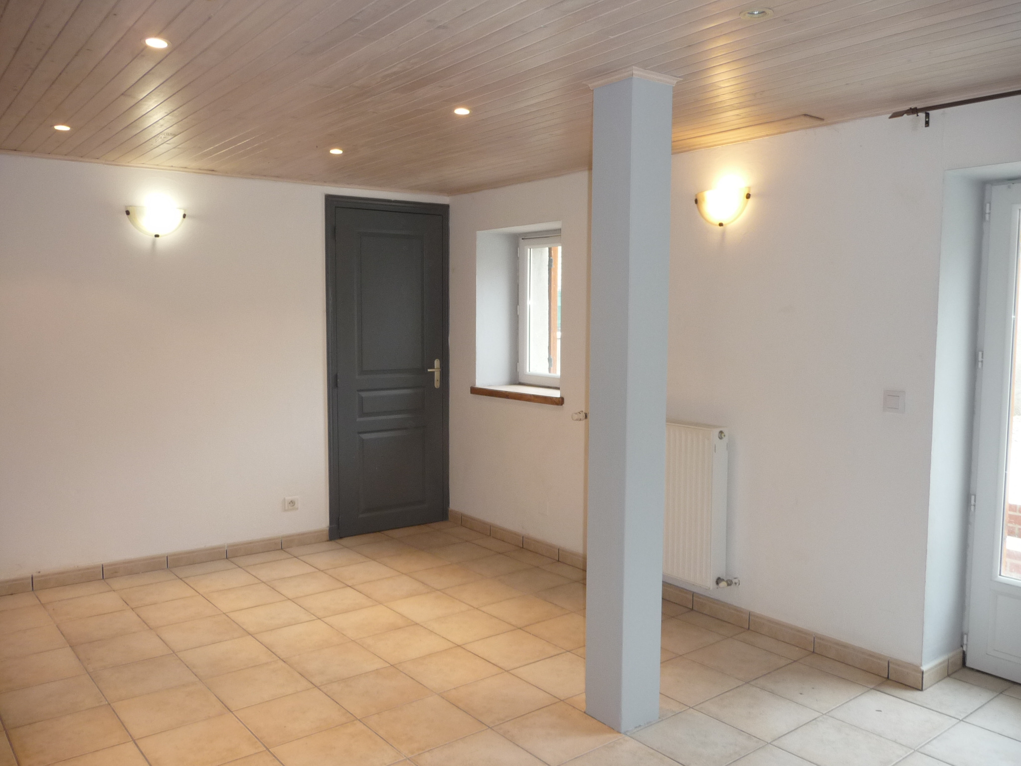 LOCATION - Maison/villa - Balbigny (42510) - 775 €