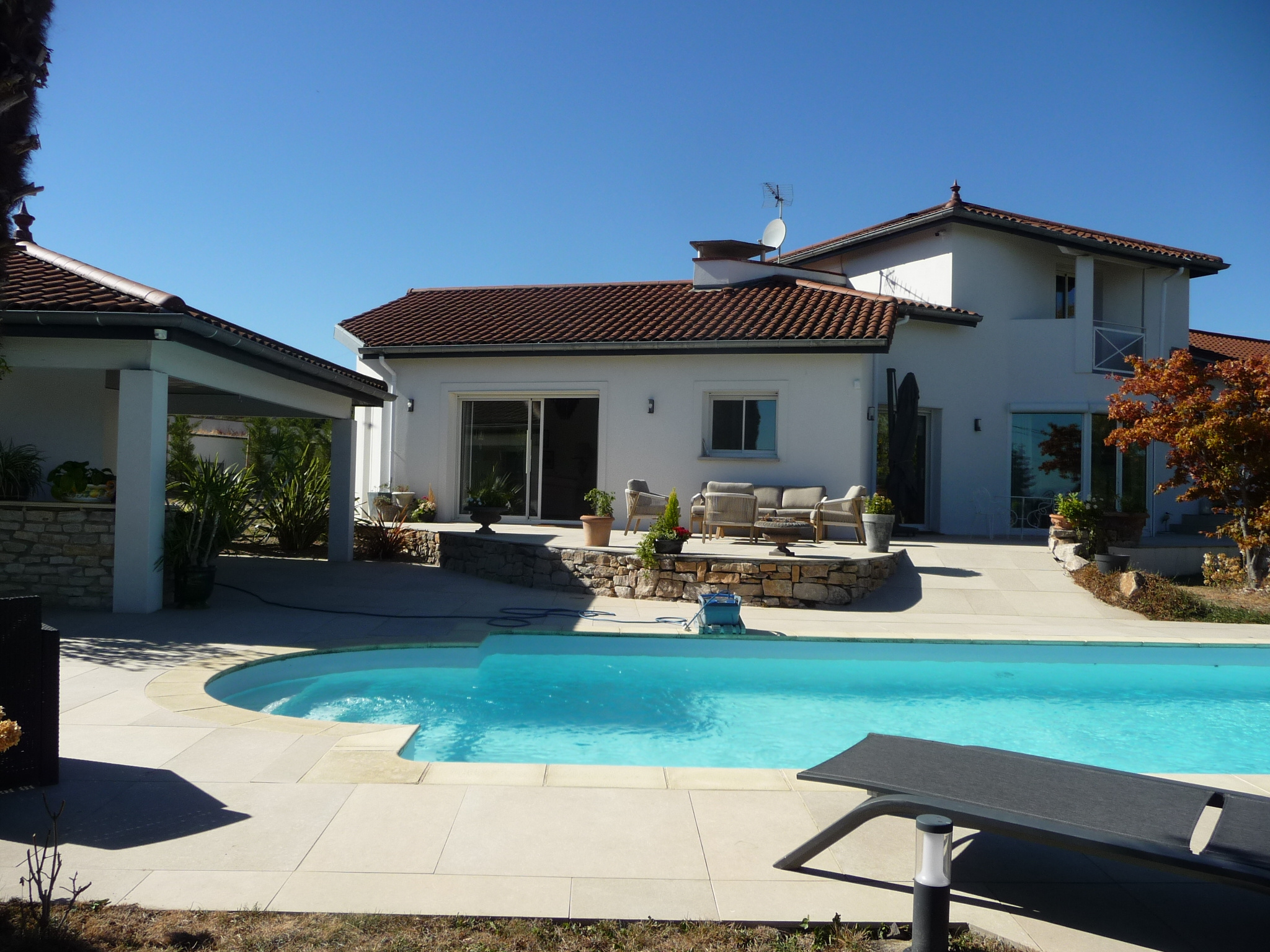 VENTE - Maison/villa - Montbrison (42600) - 719000 €