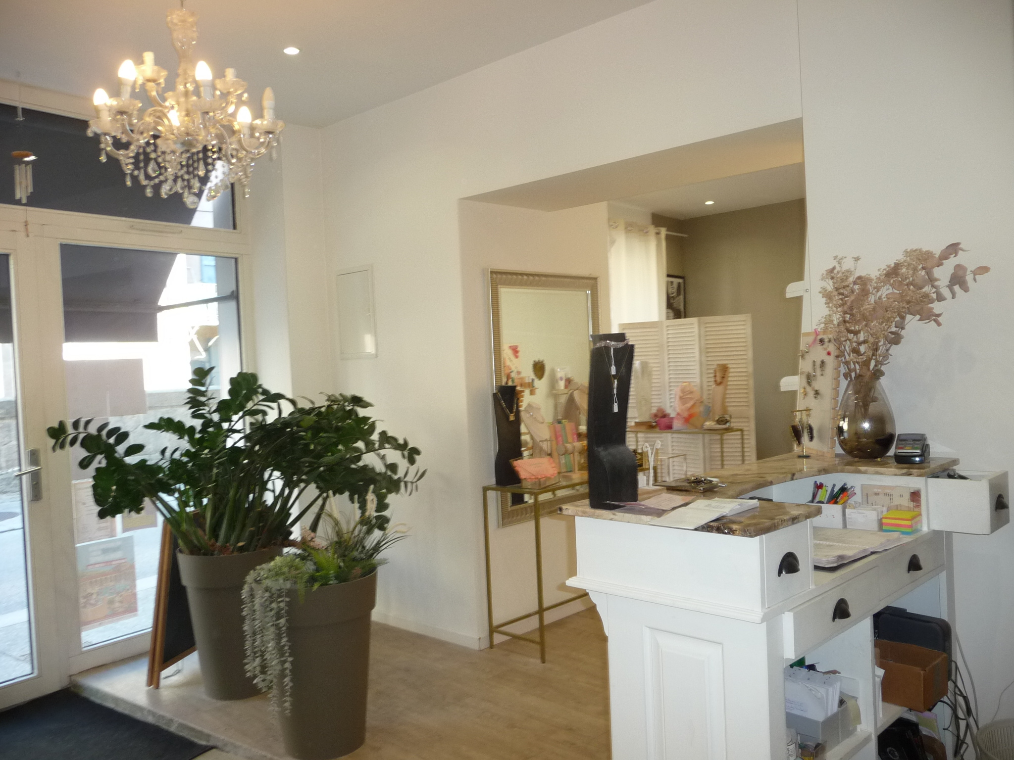 CESSION DE BAIL - Local - Montbrison (42600) - 59000 €