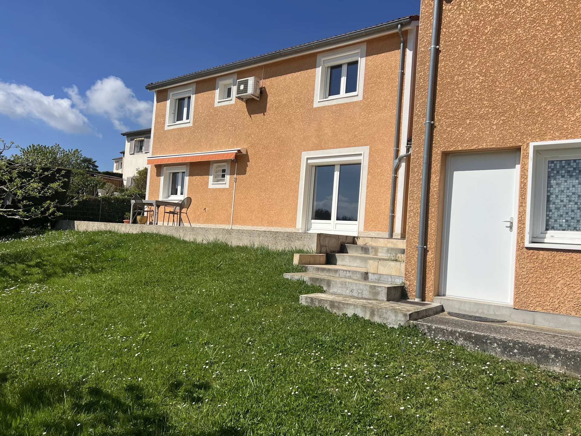 VENTE - Maison - Villars (42390) - 264000 €