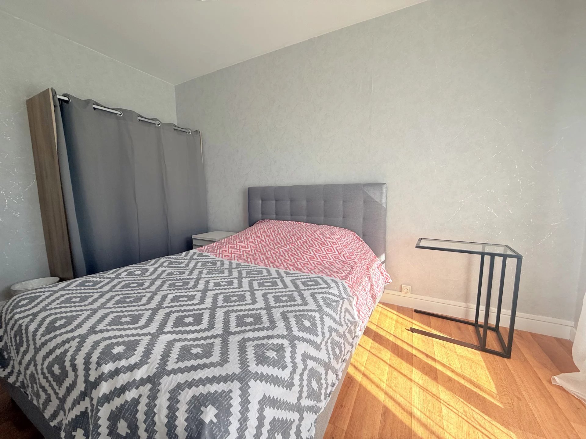 LOCATION - Appartement - Saint-Étienne (42000) - 390 €
