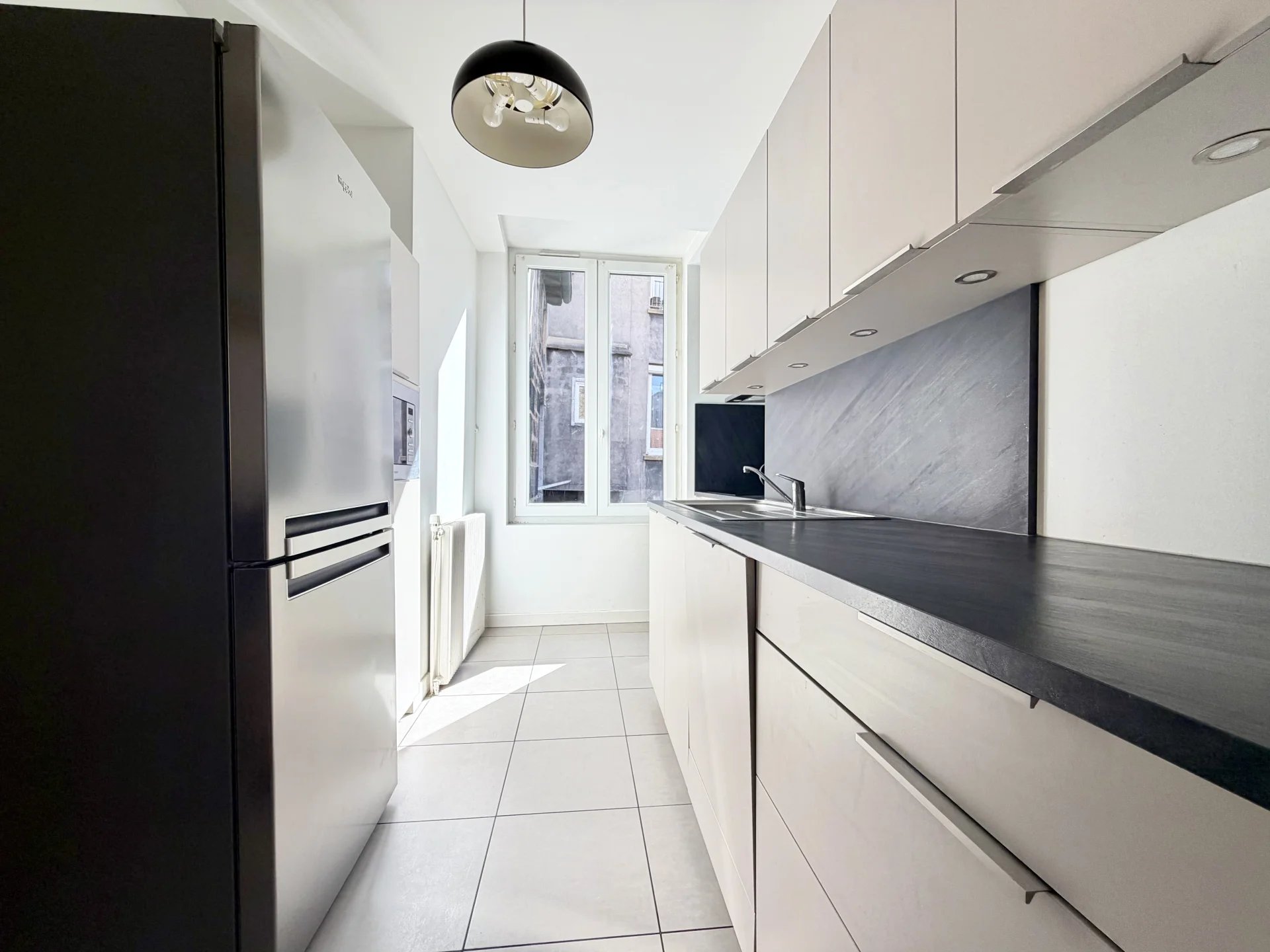 LOCATION - Appartement - Saint-Étienne (42000) - 290 €