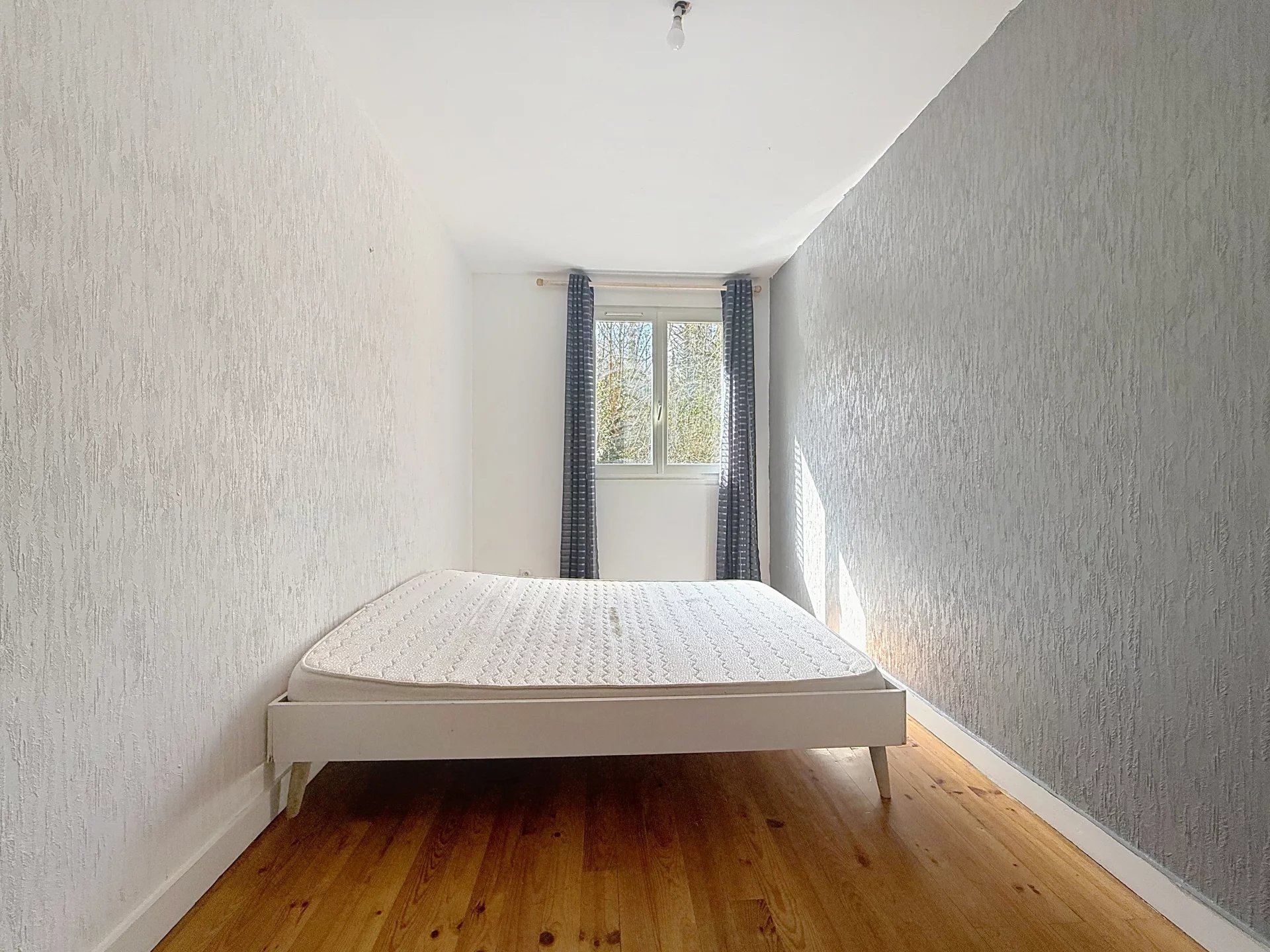 LOCATION - Appartement - Saint-Étienne (42100) - 690 €