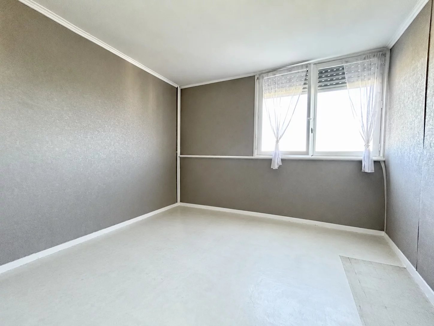 VENTE - Appartement - Saint-Étienne (42000) - 74500 €