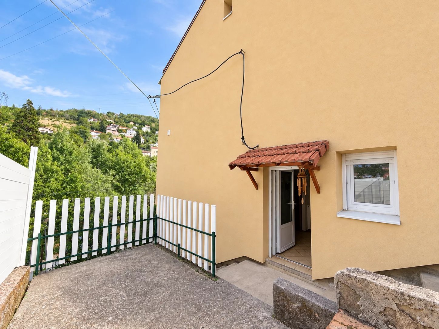 VENTE - Maison - Saint-Étienne (42000) - 179900 €