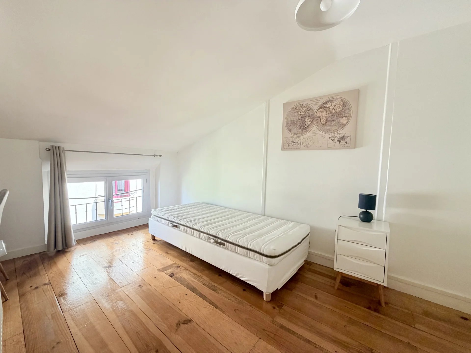 LOCATION - Appartement - Saint-Étienne (42000) - 290 €