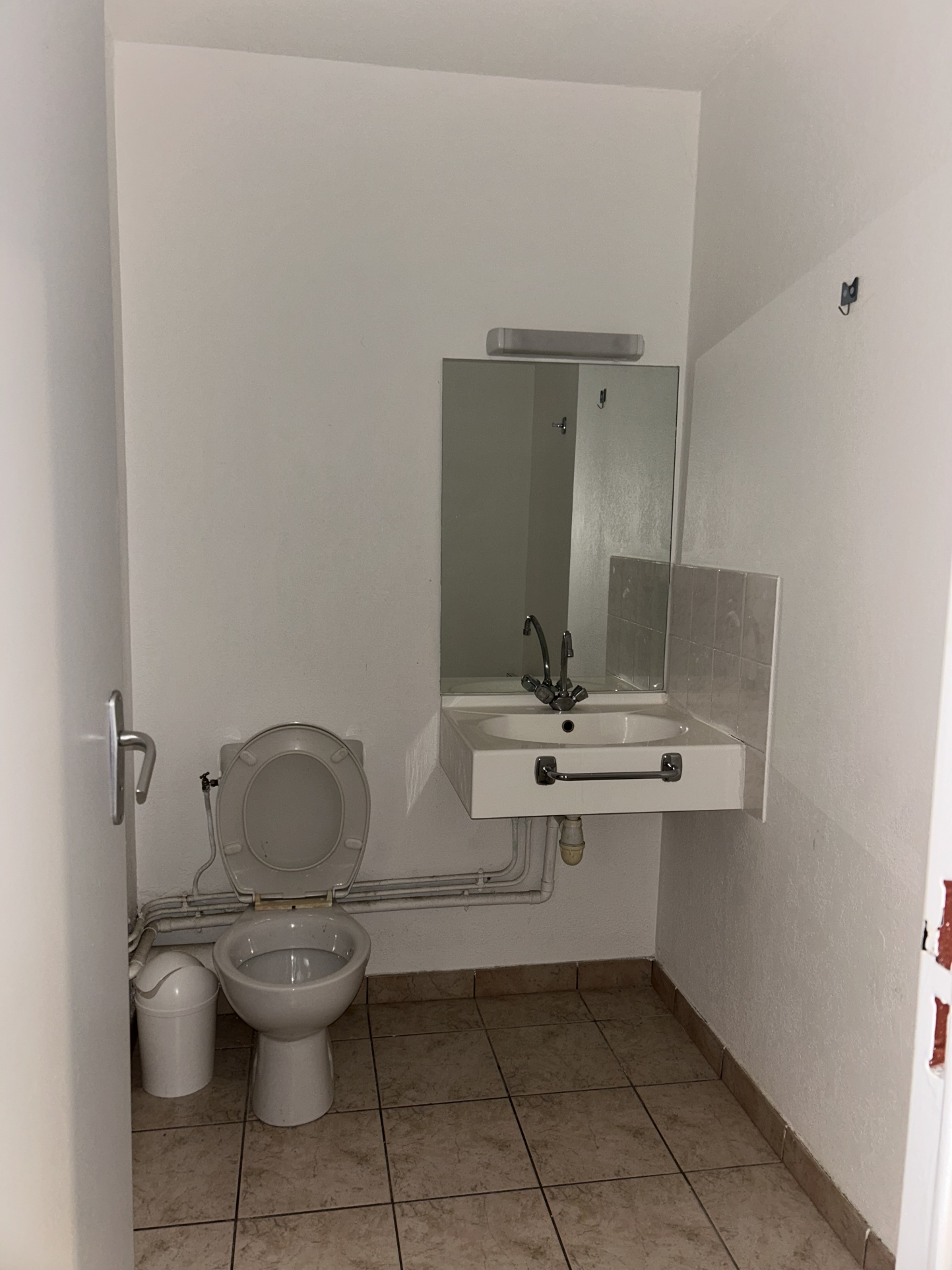 LOCATION - Appartement - Saint-Étienne (42100) - 400 €
