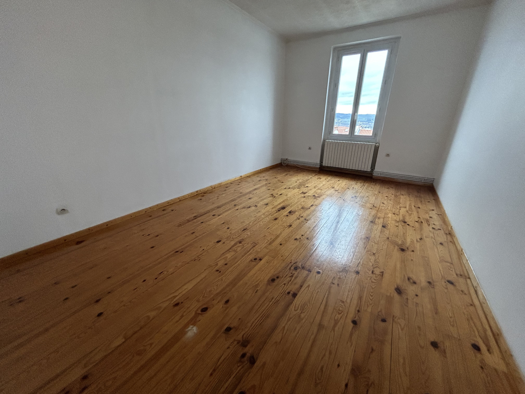 LOCATION - Appartement - Saint-Étienne (42000) - 668 €