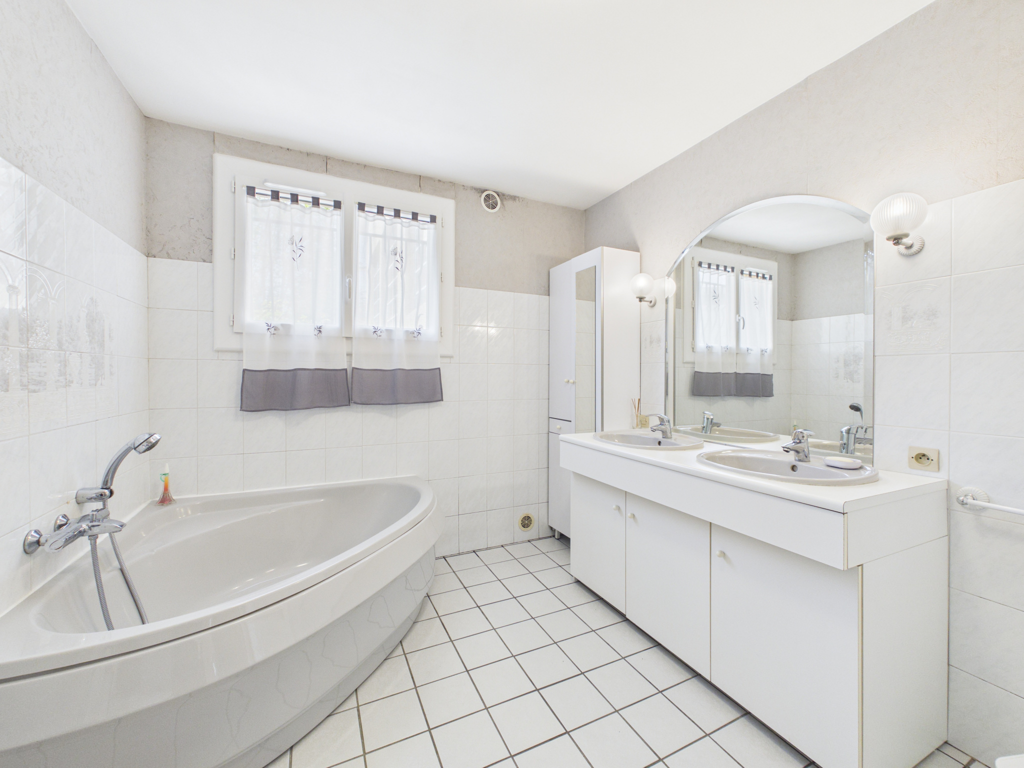 VENTE - Maison/villa - Saint-Étienne (42100) - 219000 €