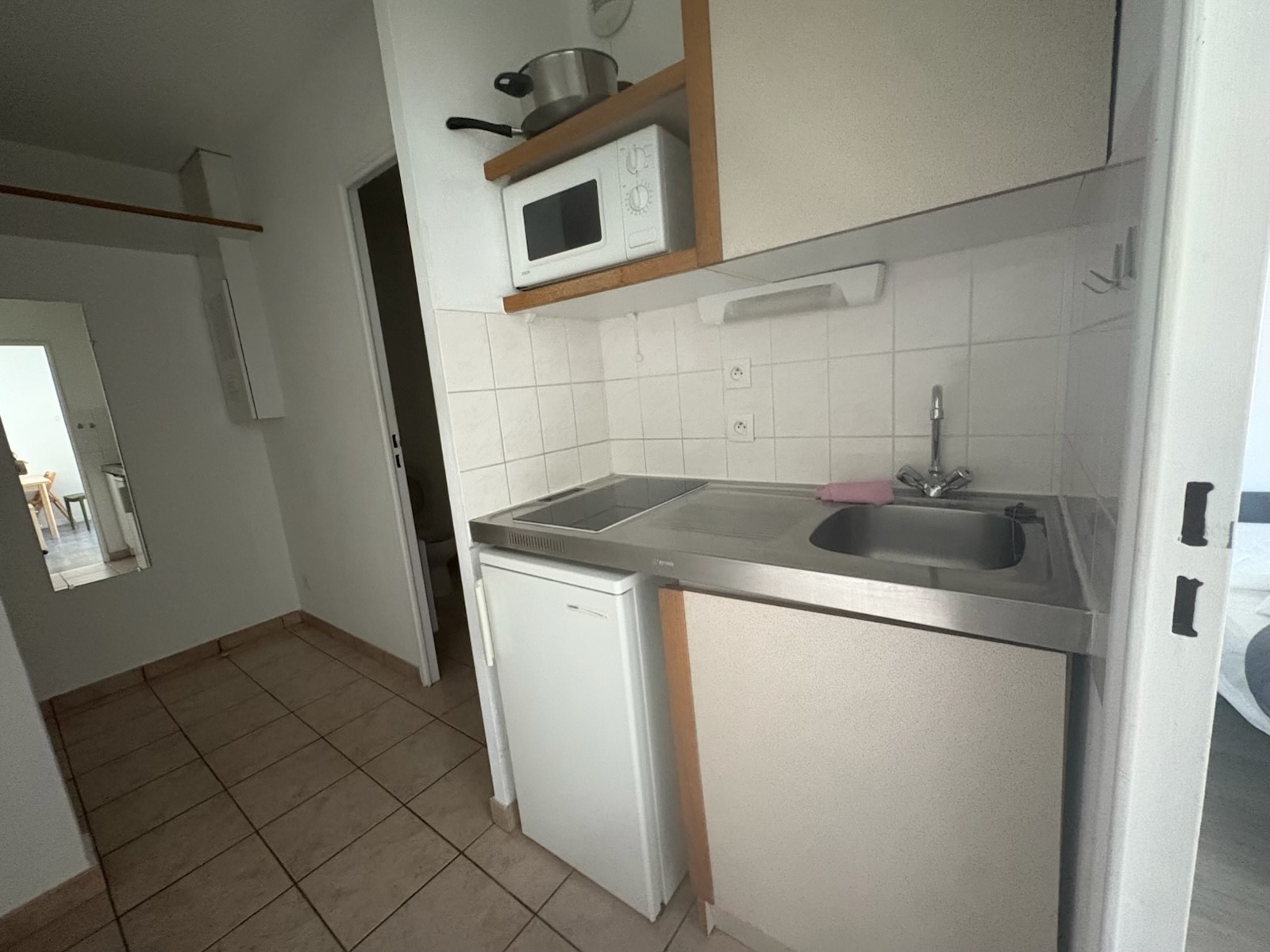 LOCATION - Appartement - Saint-Étienne (42100) - 390 €