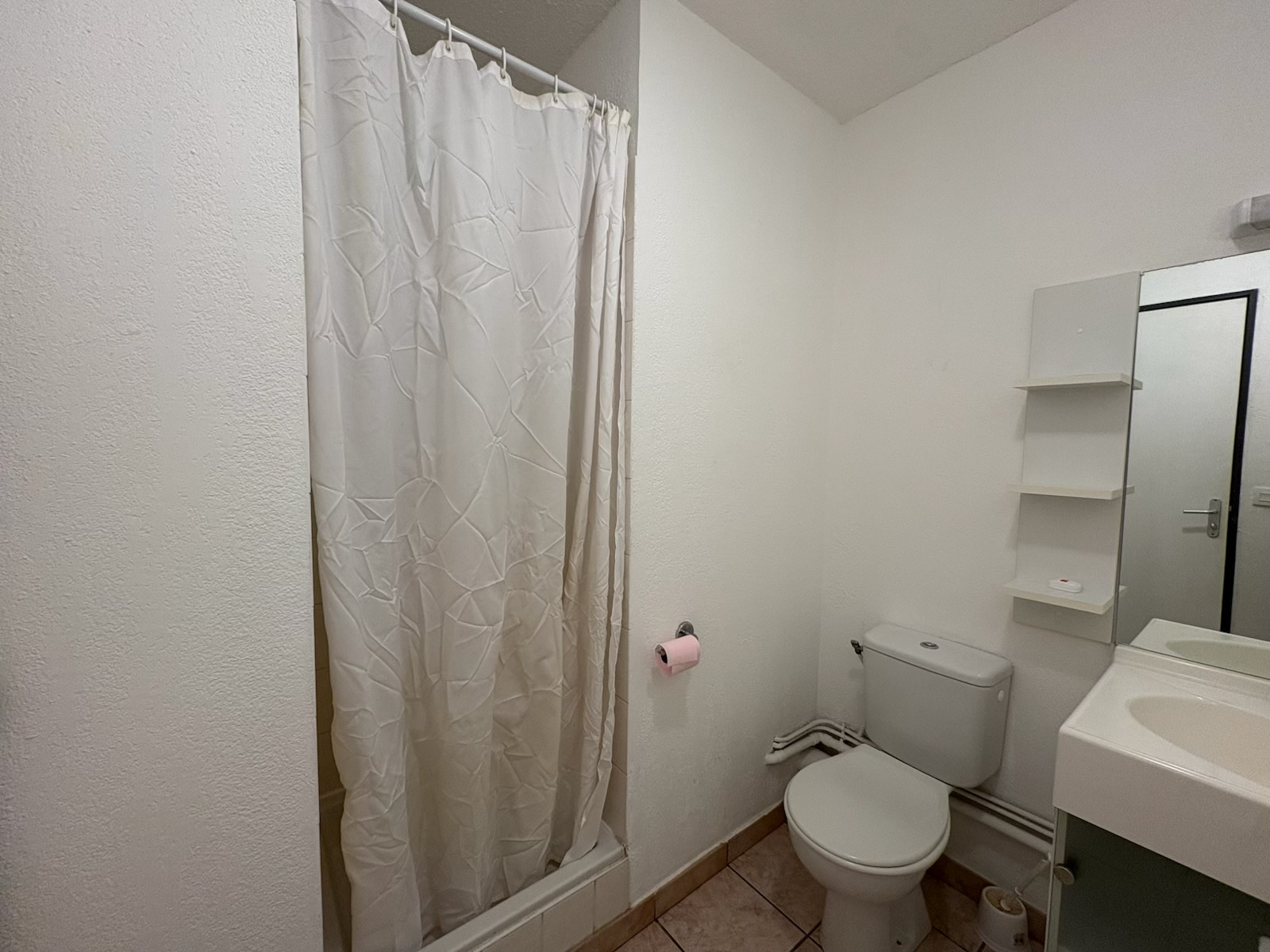 LOCATION - Appartement - Saint-Étienne (42100) - 390 €