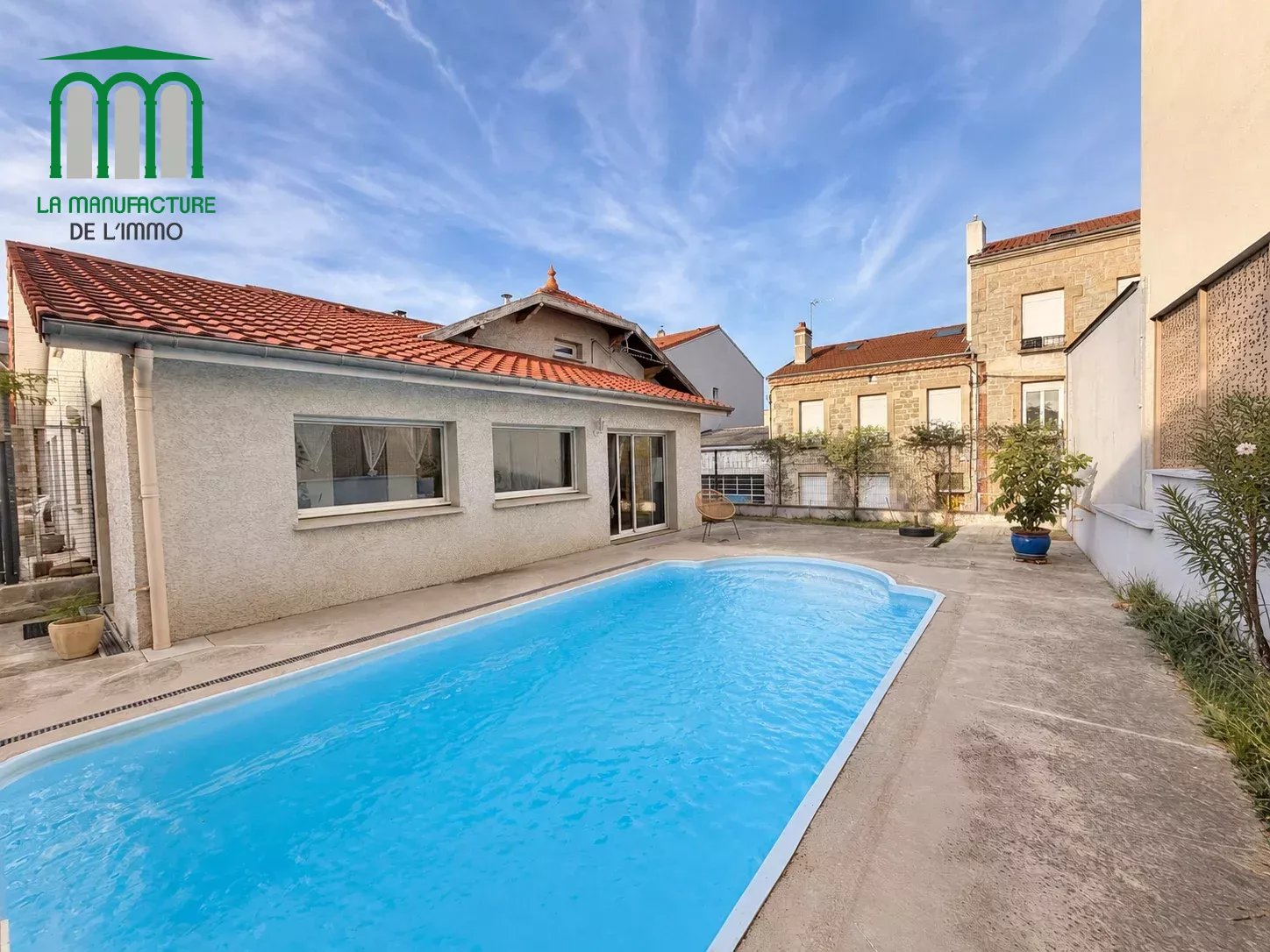 VENTE - Maison - Saint-Genest-Lerpt (42530) - 249900 €