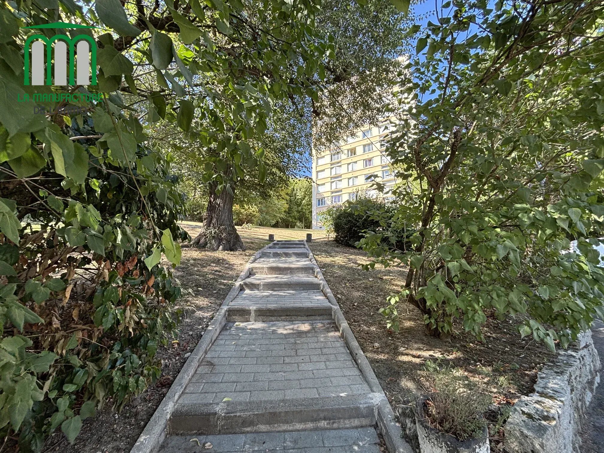 VENTE - Appartement - Saint-Étienne (42000) - 64900 €