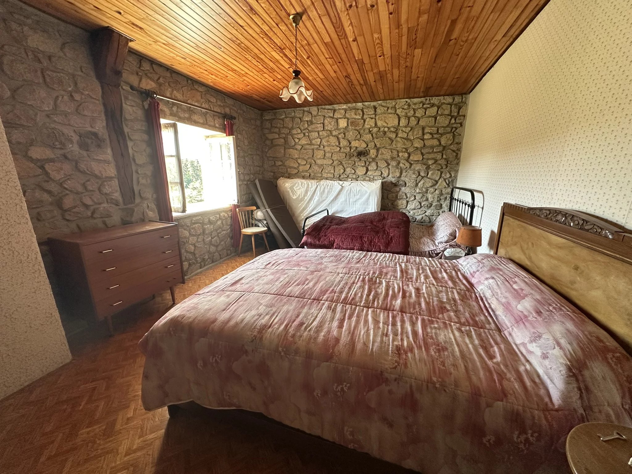 VENTE - Maison - Lapte (43200) - 98000 €