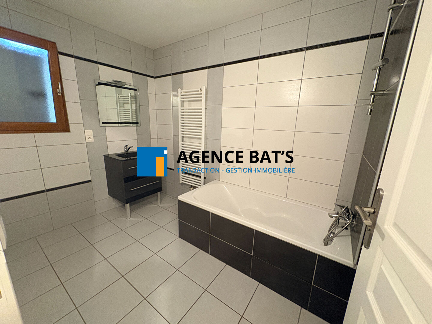 LOCATION - Maison - UNIEUX (42240) - 1290 €