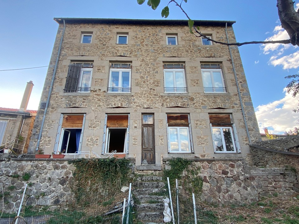 VENTE - Immeuble - SAINT DIDIER EN VELAY (43140) - 179000 €