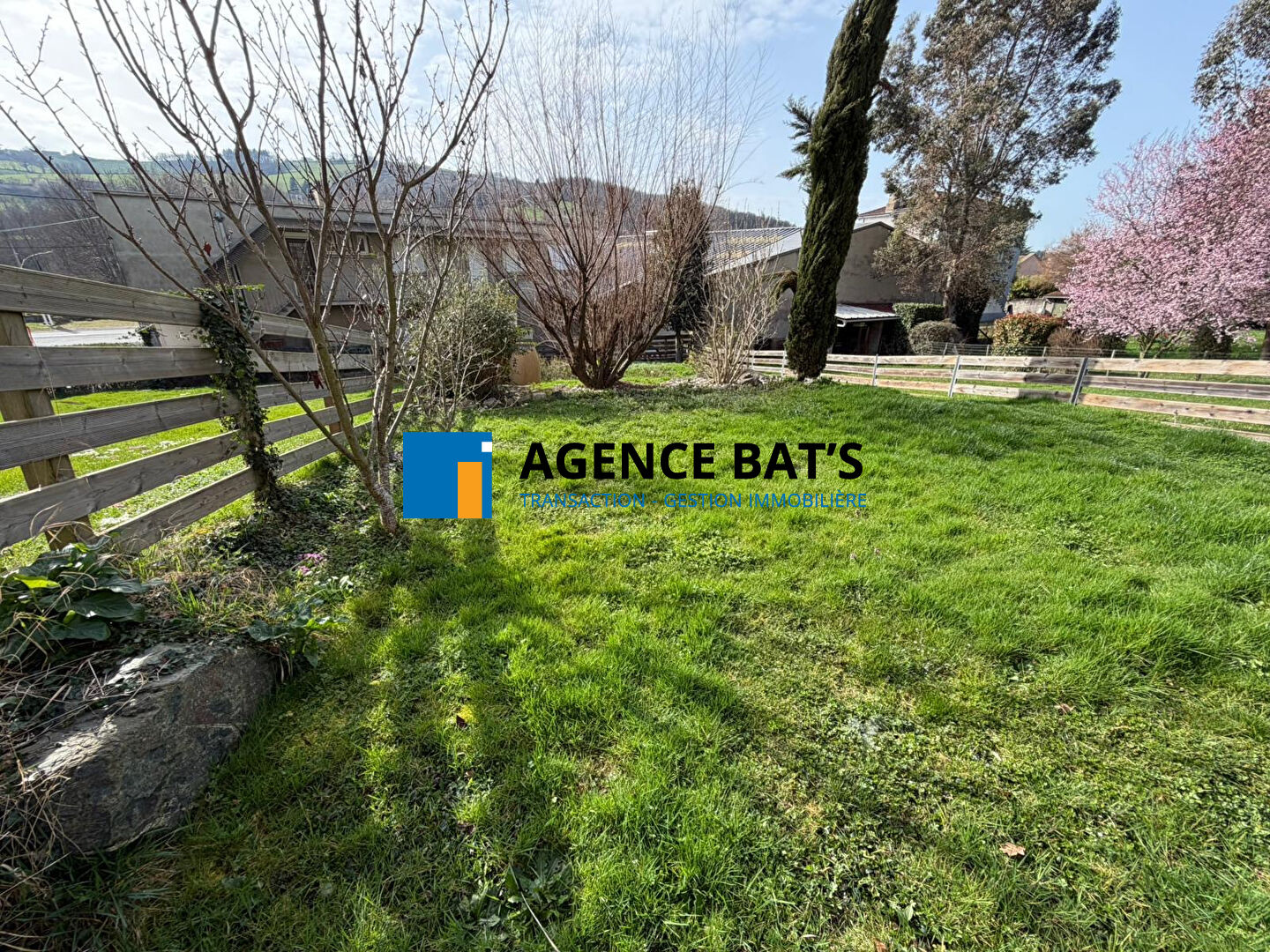 VENTE - Maison - LA FOUILLOUSE (42480) - 238000 €