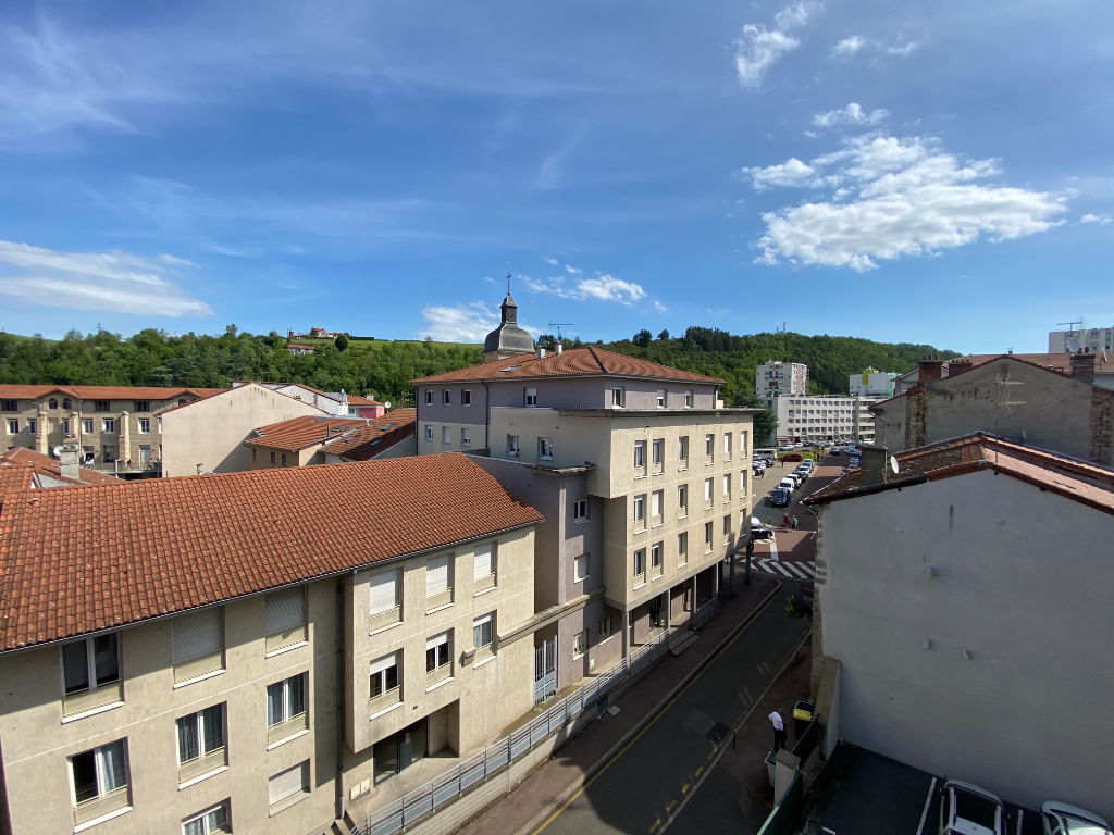 VENTE - Appartement - LE CHAMBON FEUGEROLLES (42500) - 69000 €